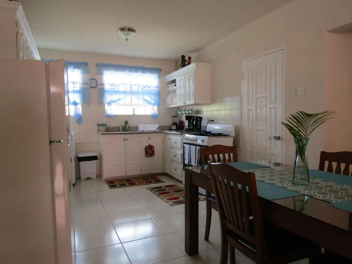 Half Moon Bay Apartment Christ Church